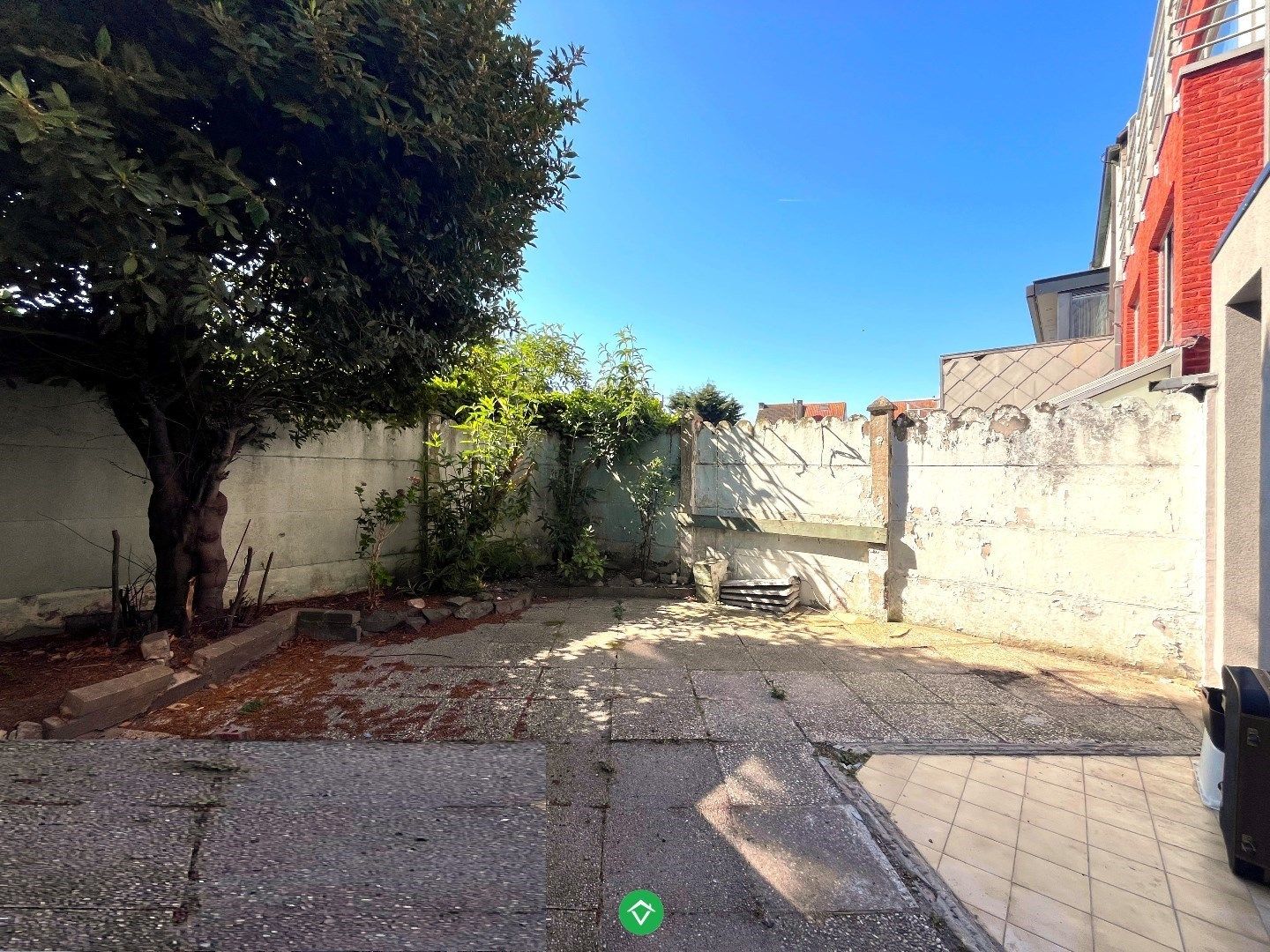 Comfortabel, op te knappen woonhuis met zonnige tuin, welgelegen in rustige buurt. foto 10