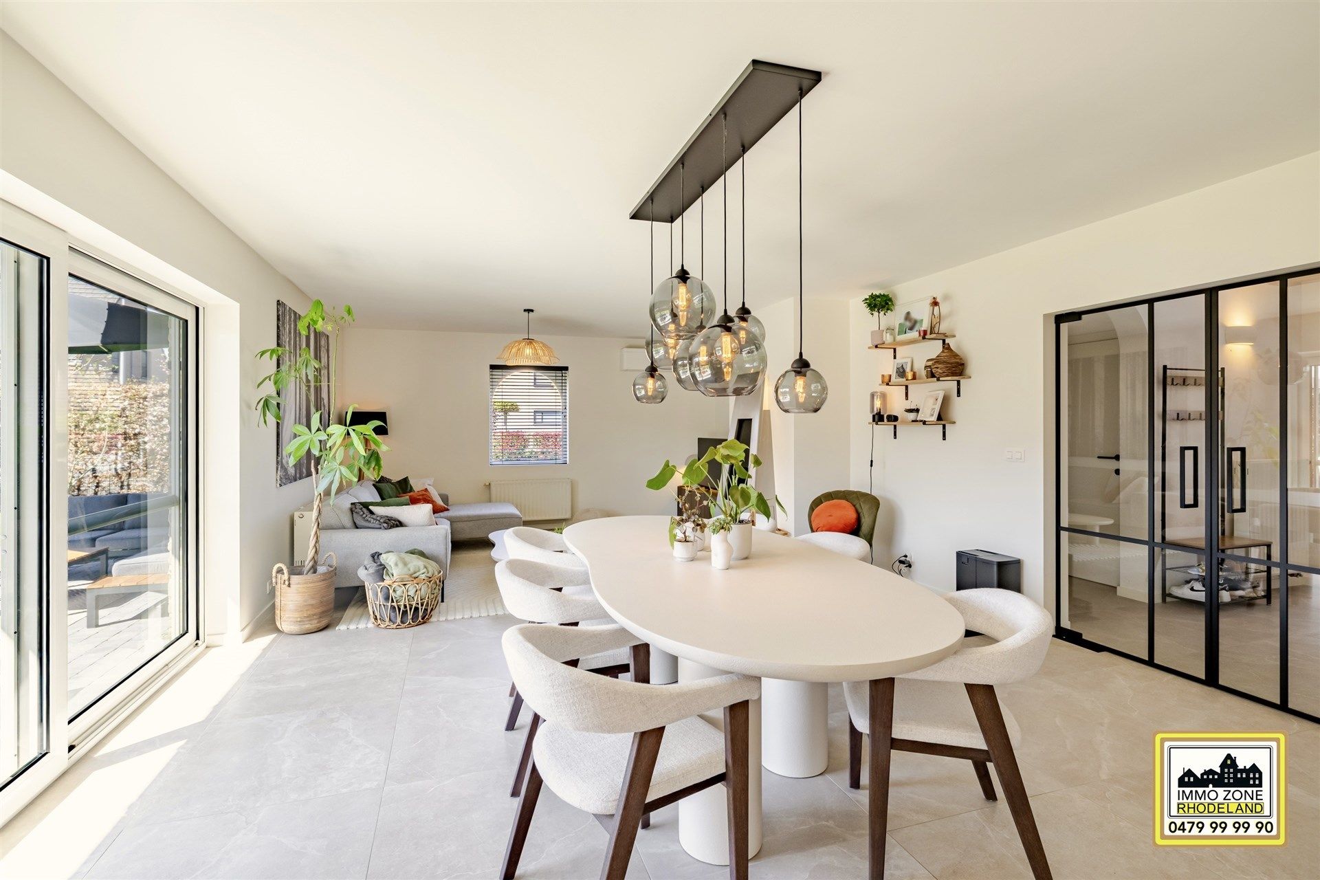 Prachtige zuiderse bungalow met grote tuin foto 8