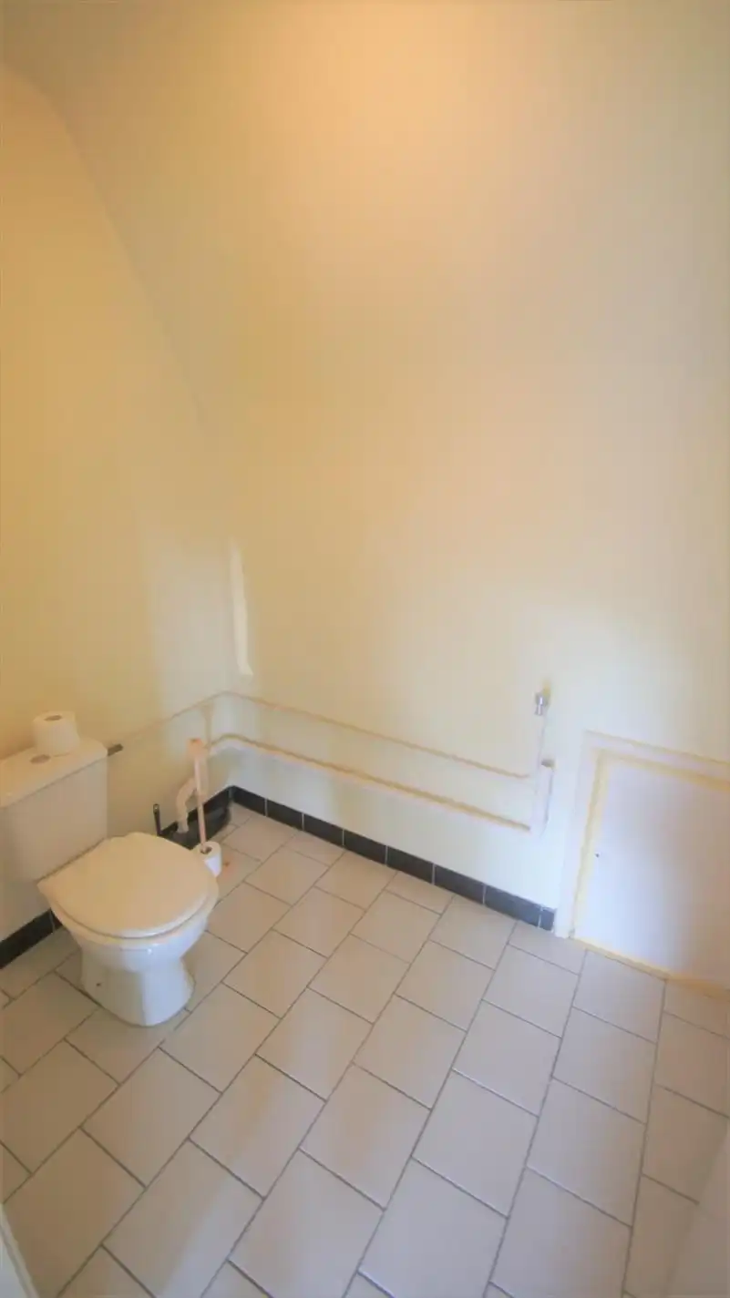 Goed gelegen ruim 2 slaapkamer appartement foto 8