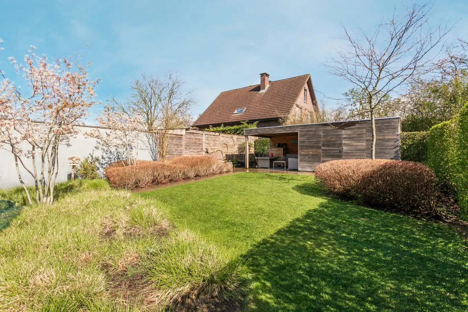 Energiezuinige woning met 5 slpk, tuin en garage foto 13