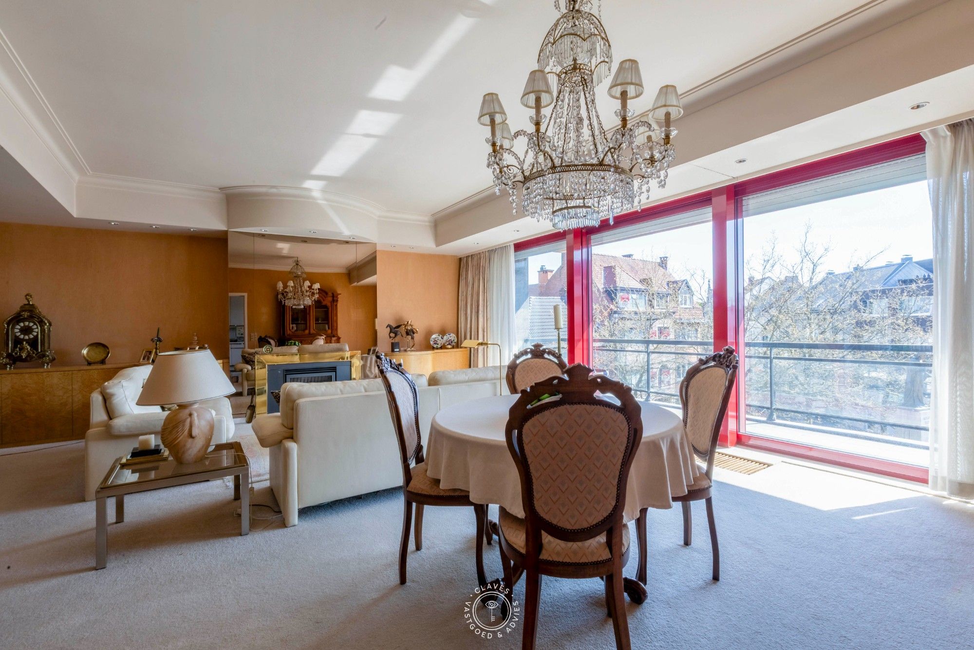 Ruim en energiezuinig appartement in het levendige hart van Sint-Niklaas foto 3