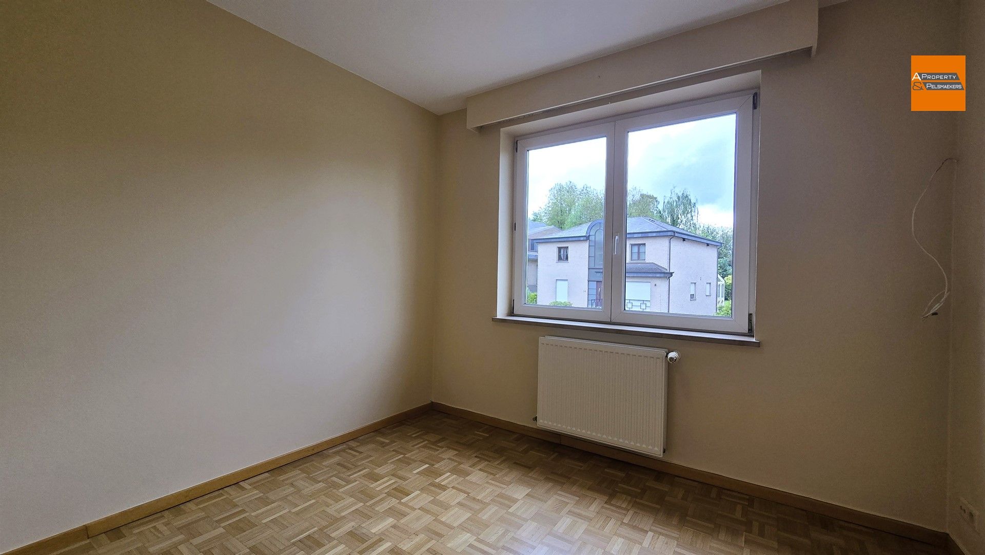 Ruime en instapklare bel-étagewoning met 7 slaapkamers en tuin op toplocatie in Kraainem foto 14