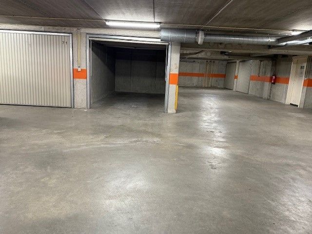 Garagebox op Toplocatie in Zoute! foto 7