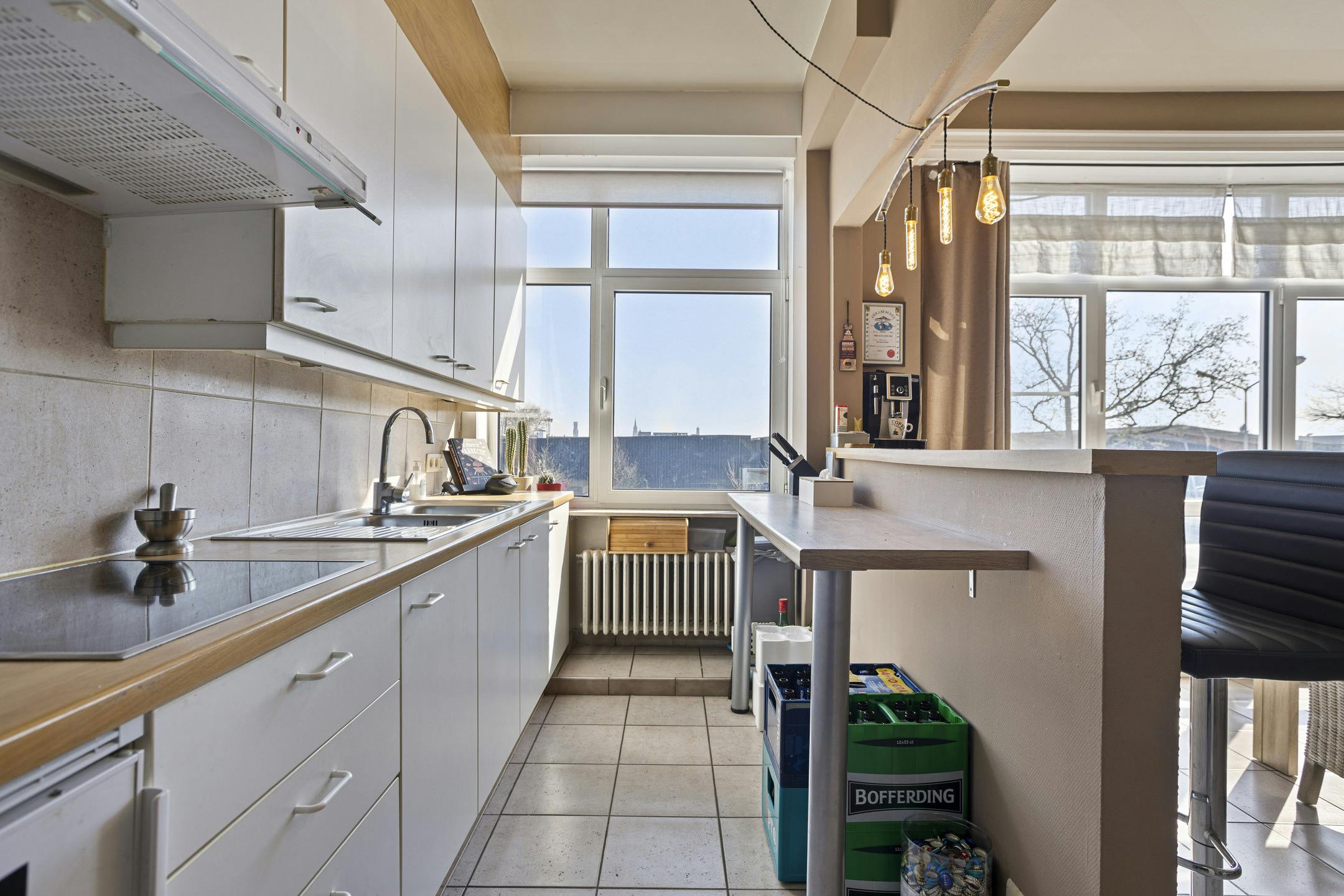 Lichtrijk appartement met 2 slaapkamers te Brugge (Sint-Pieters) foto 7