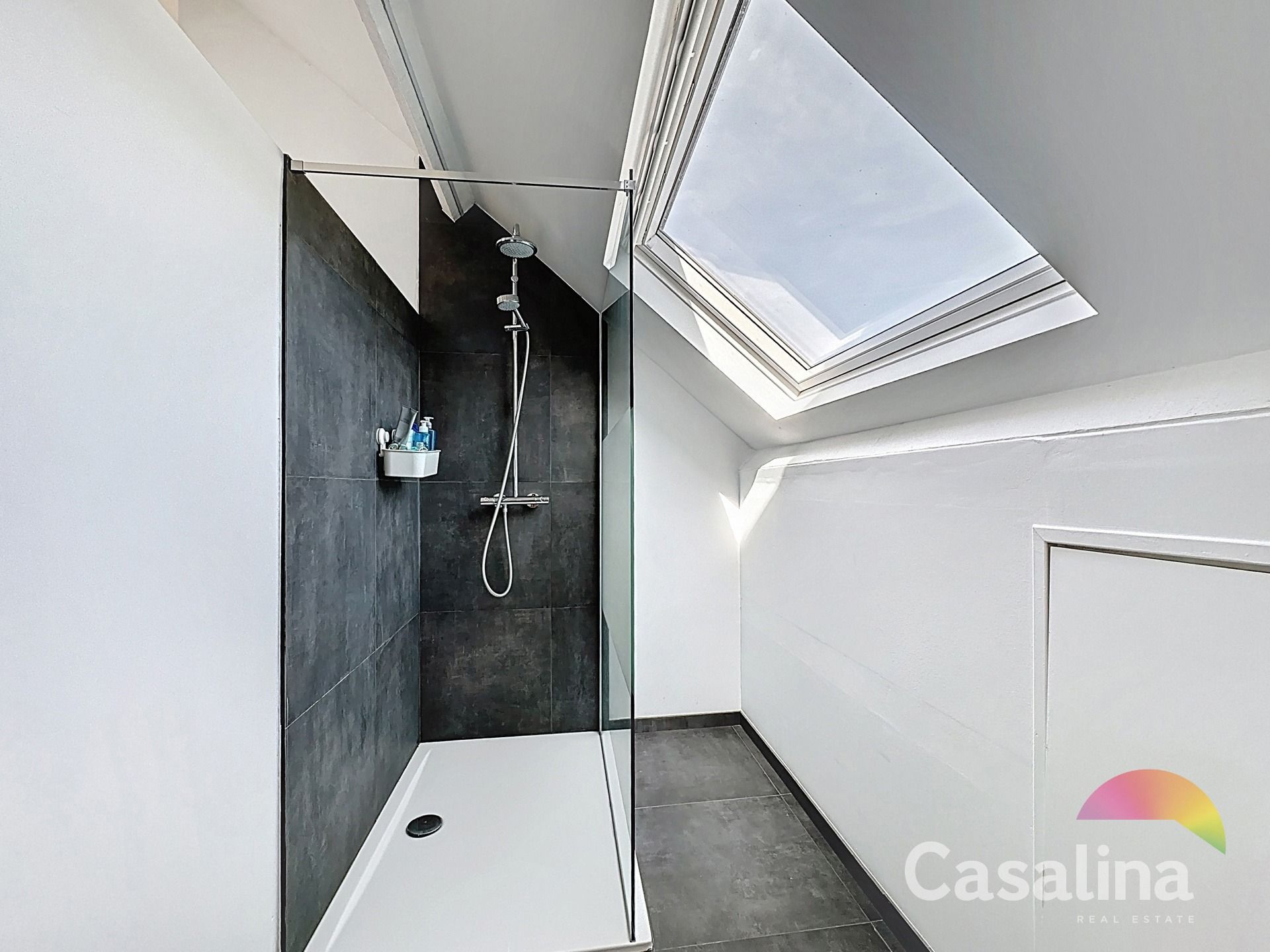 Huis gelegen in een rustige omgeving. foto 17