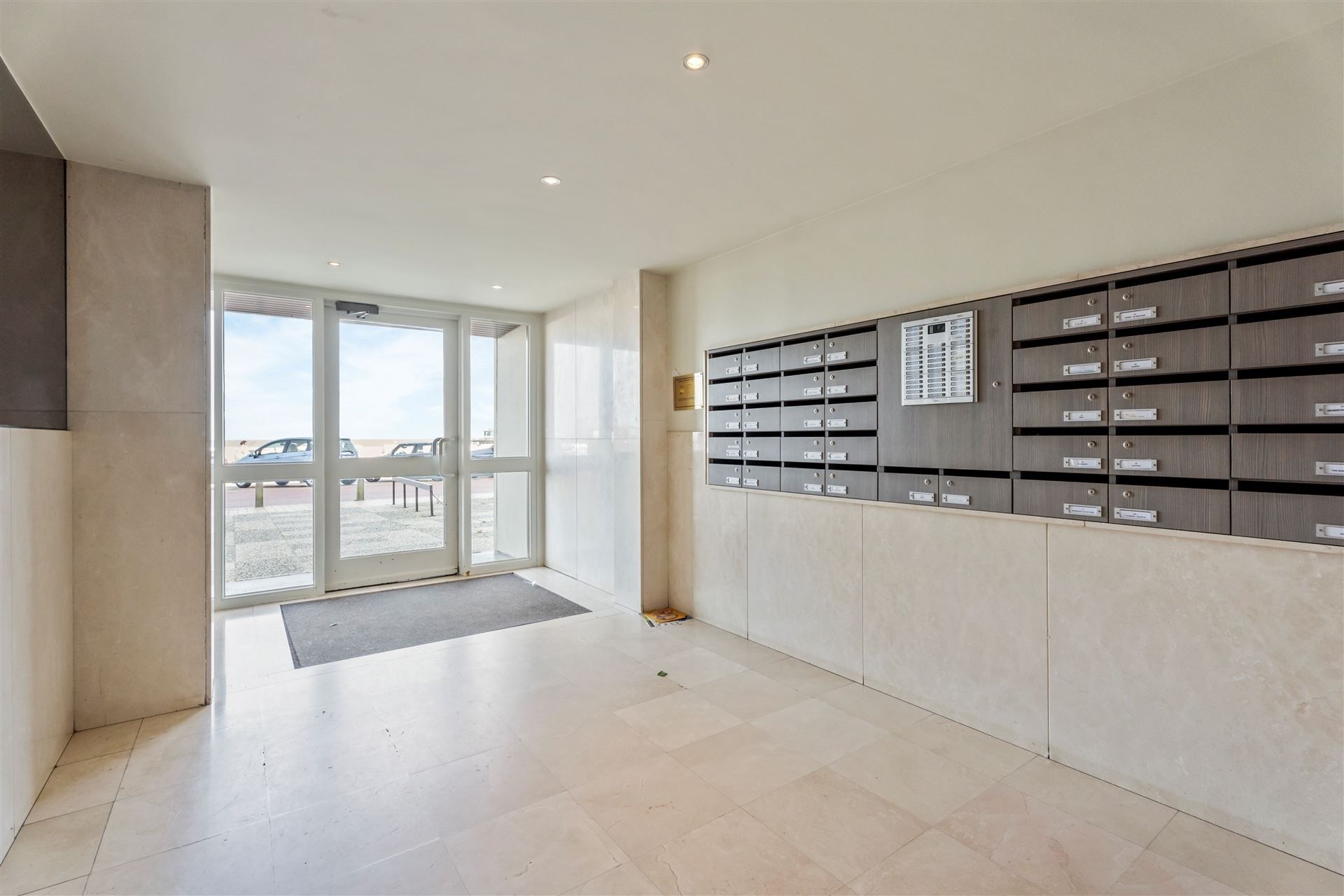 ZEEDIJK / LICHTRIJK foto 16