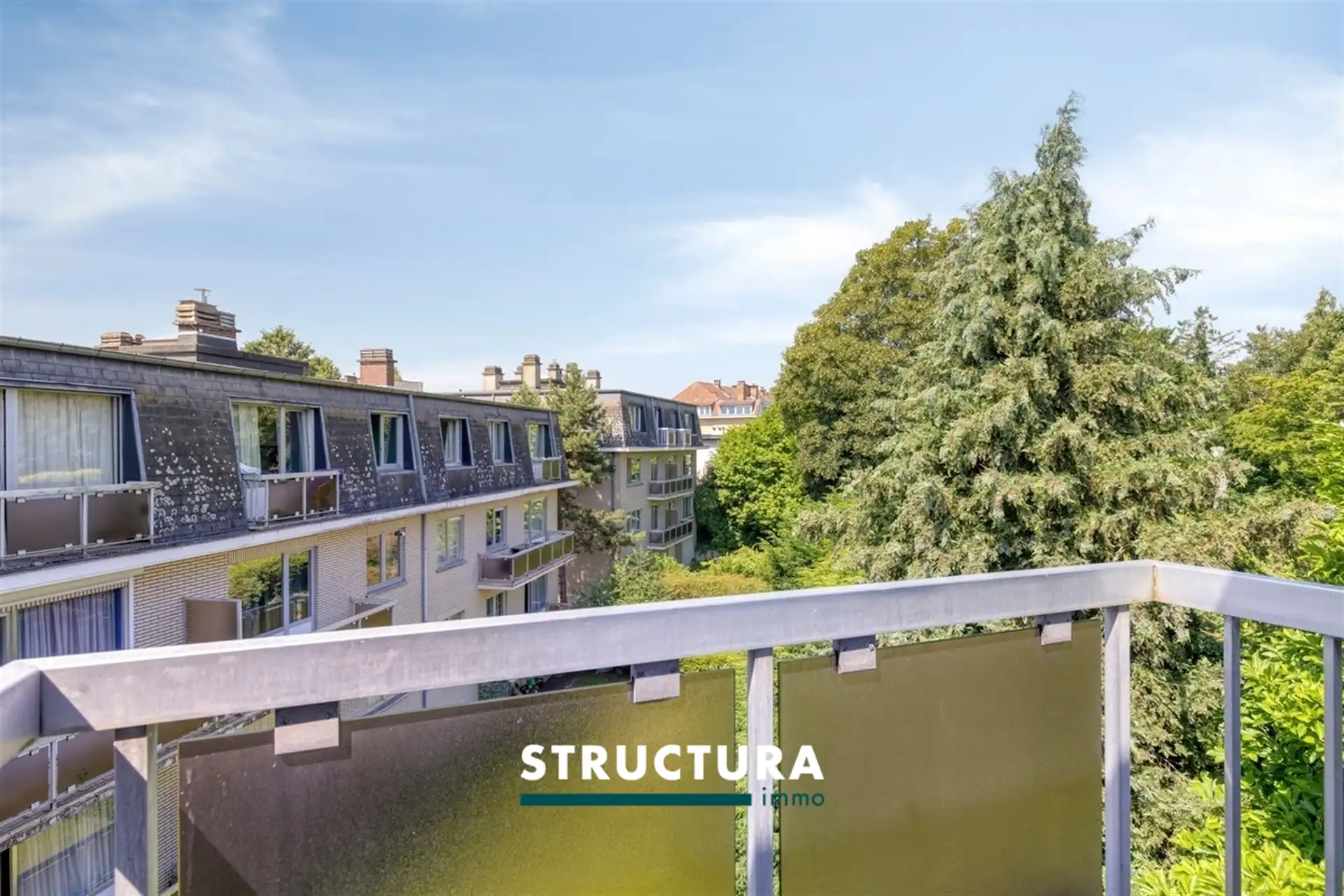 Prachtig, authentiek penthouse-appartement gelegen in een rustige buurt. foto 13