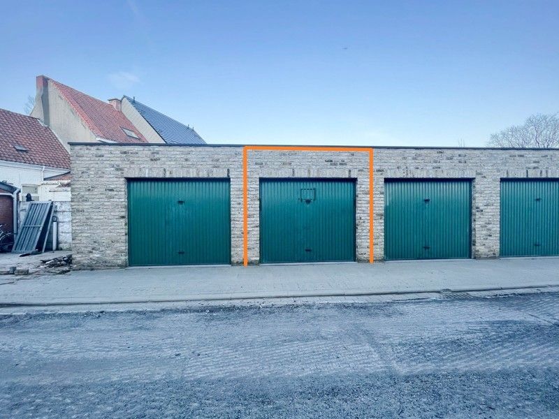 Instapklare woning met commerciële ruimte, tuin & garage te centrum Tielt! foto 23