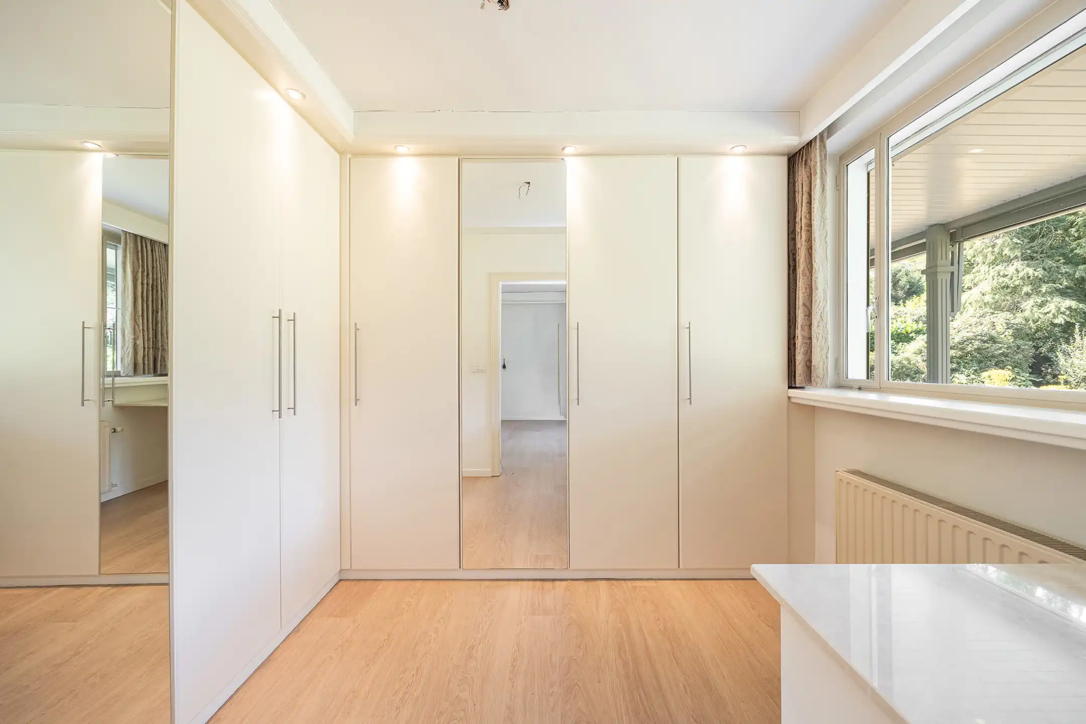 Ruime villa met 2 (mog. 3) slaapkamers op 2.030 m² op het ZW foto 21
