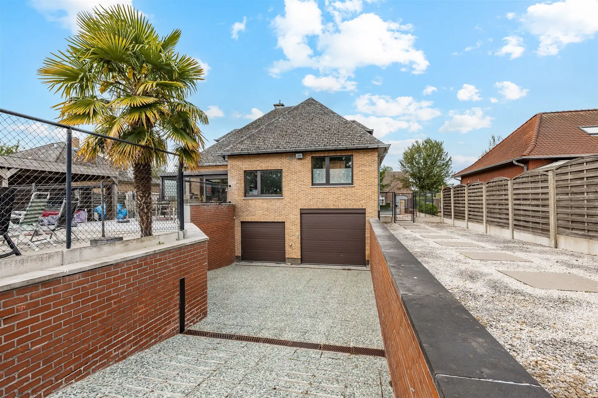Charmante villa met zwembad op een mooi perceel van 942 m²  foto 17