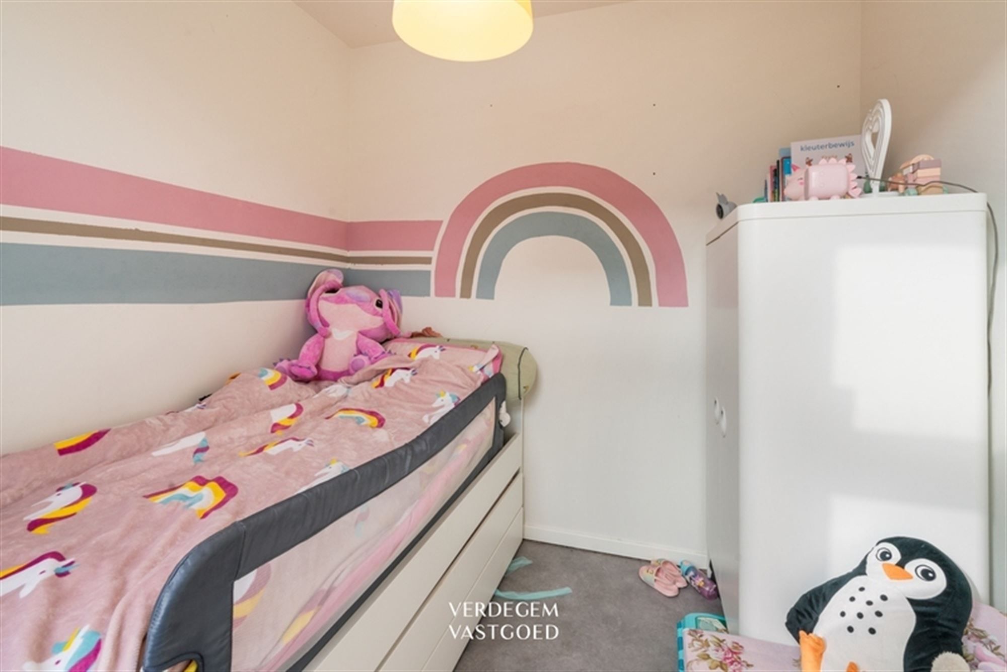 Charmante starterswoning met 2 slaapkamers en stadskoer in rustige straat foto 11