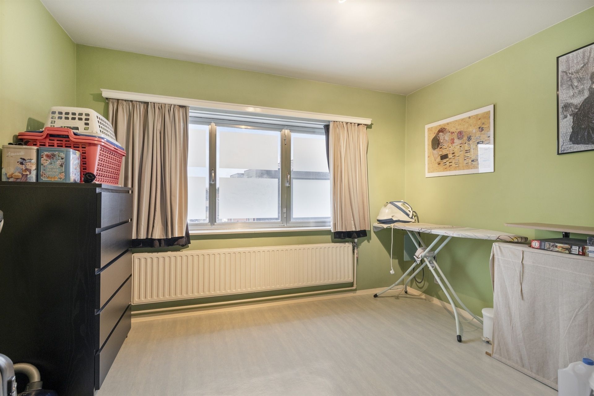 Ruime woning met 4 kamers, groot terras en uitzonderlijke garage! foto 12