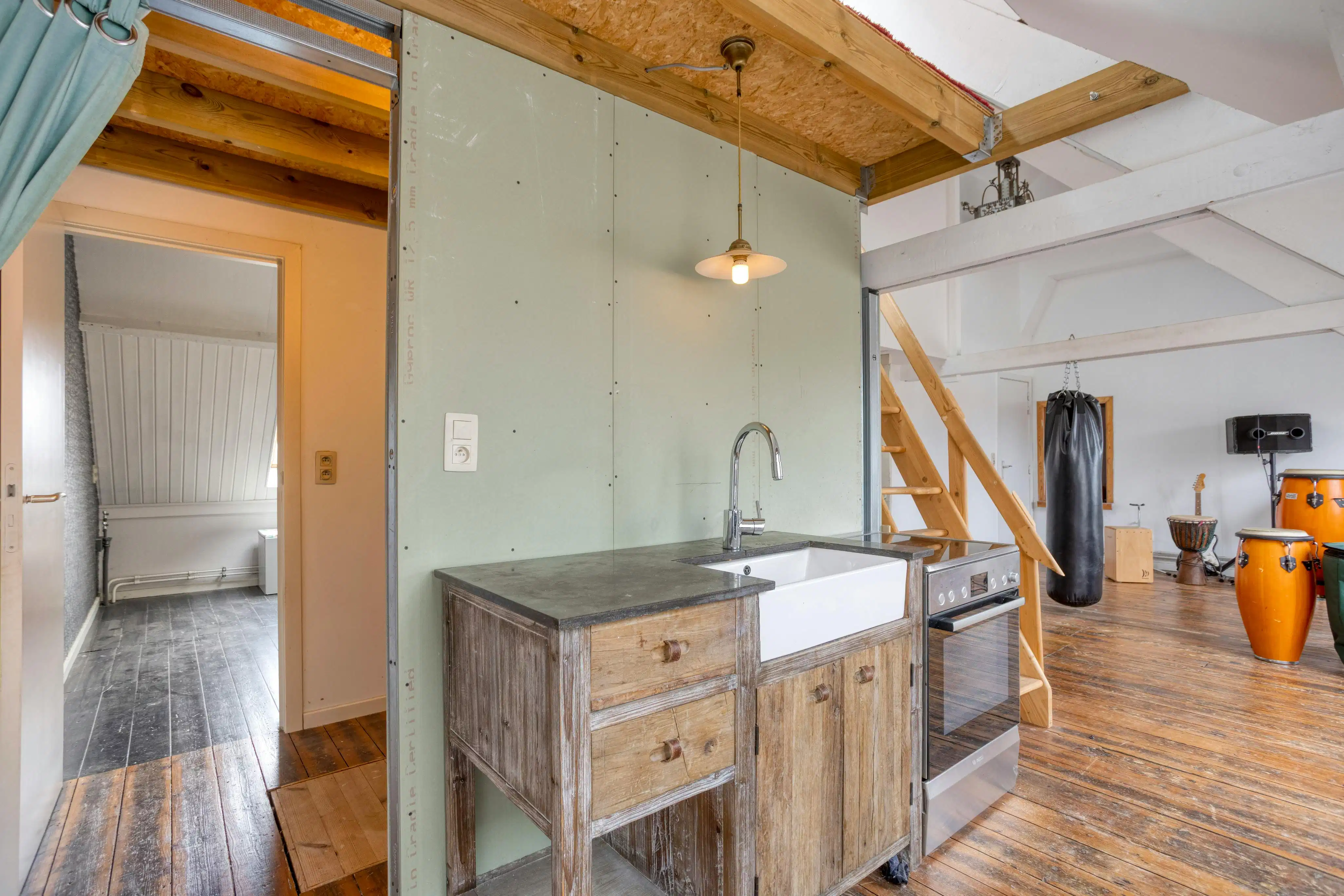 Karaktervolle woning met 6 slaapkamers te koop in Kontich foto 38