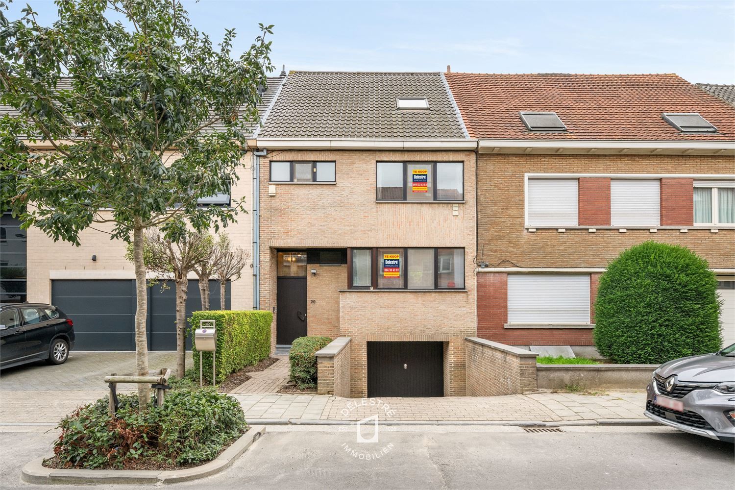 INSTAPKLARE GEZINSWONING MET GARAGE IN RUSTIGE STRAAT foto 3