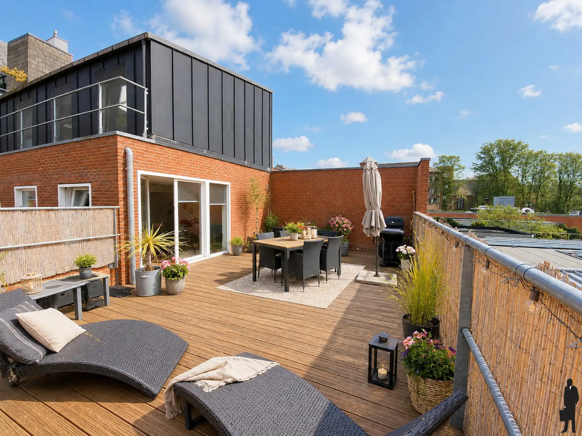 Duplexappartement met prachtig terras (40m²!) gelegen in centrum van Hoogstraten in schitterend monumentaal pand "Residentie De Rijkswacht". foto 8