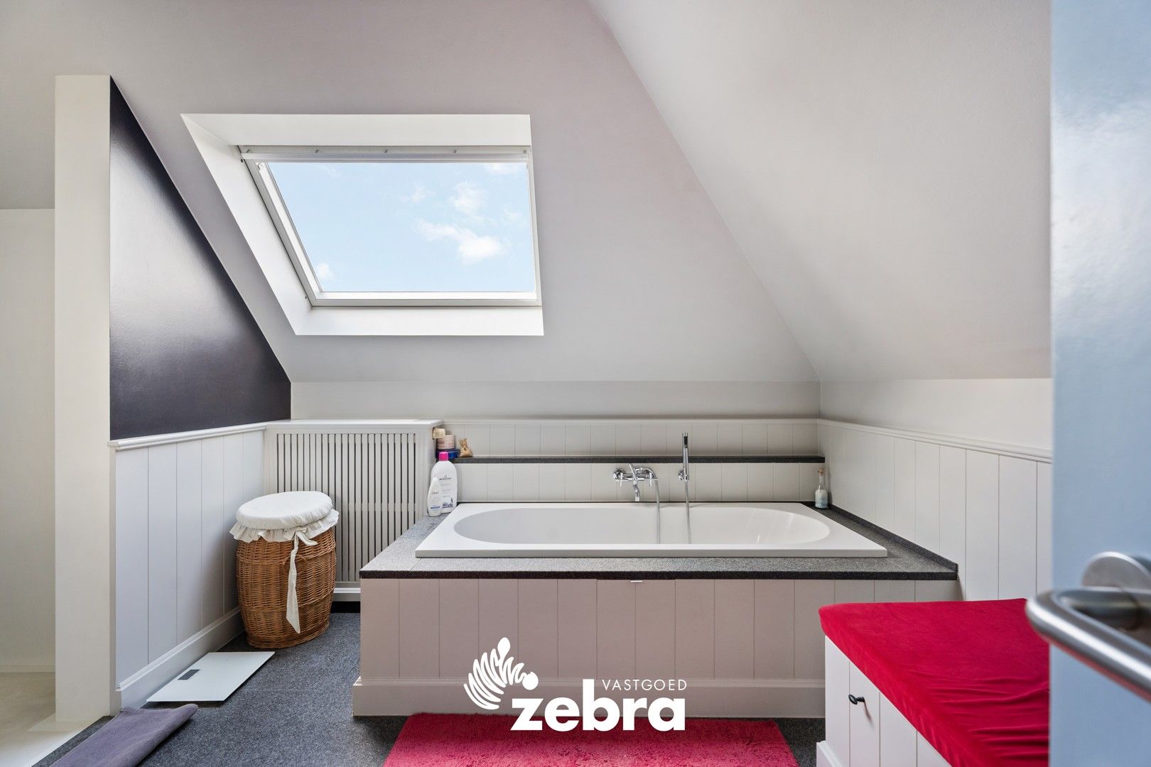 Instapklare villa met EPC-B & poolhouse te Oostrozebeke! foto 19