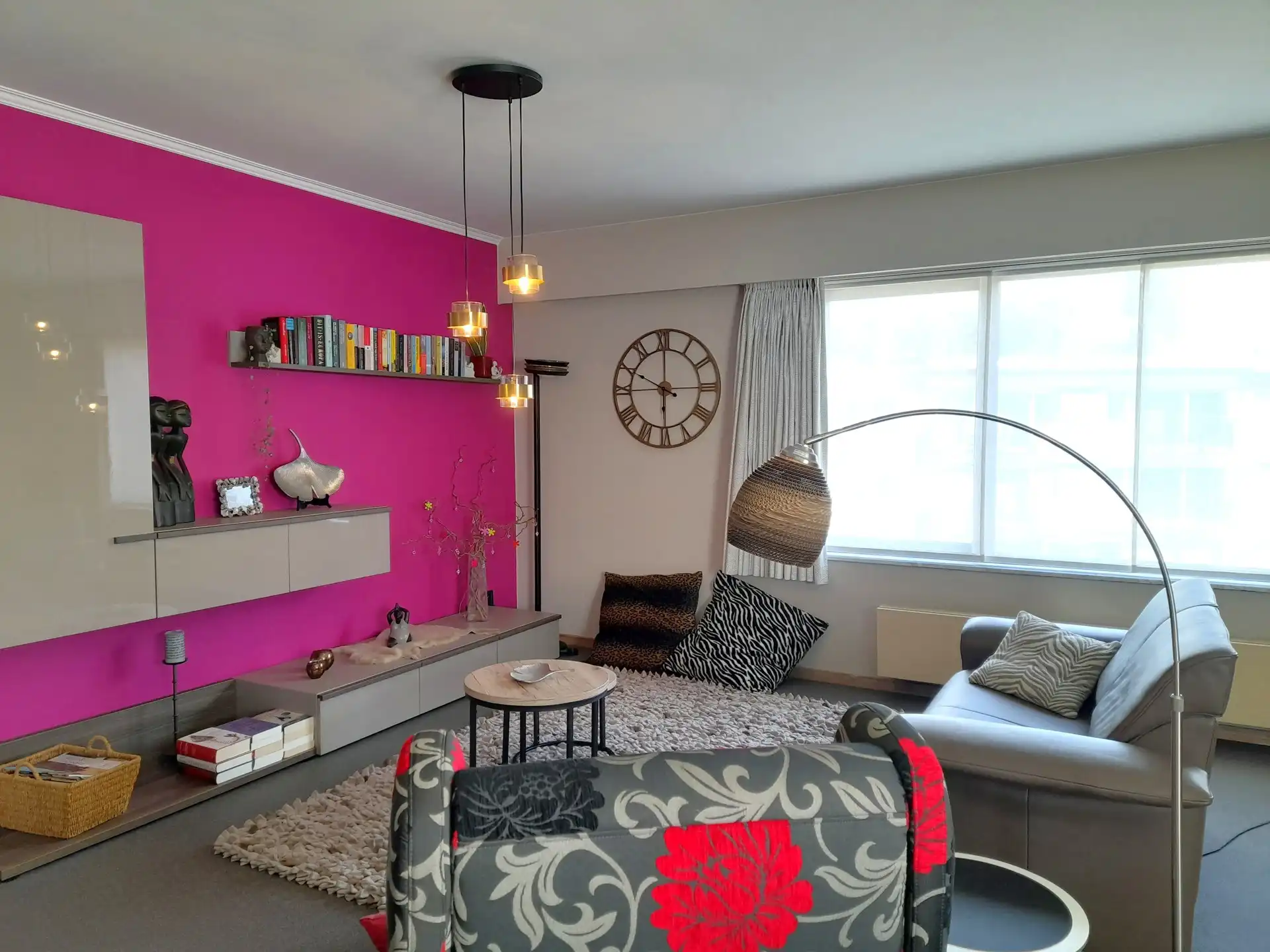 Gerenoveerd en lichtrijk appartement op goede ligging foto 3