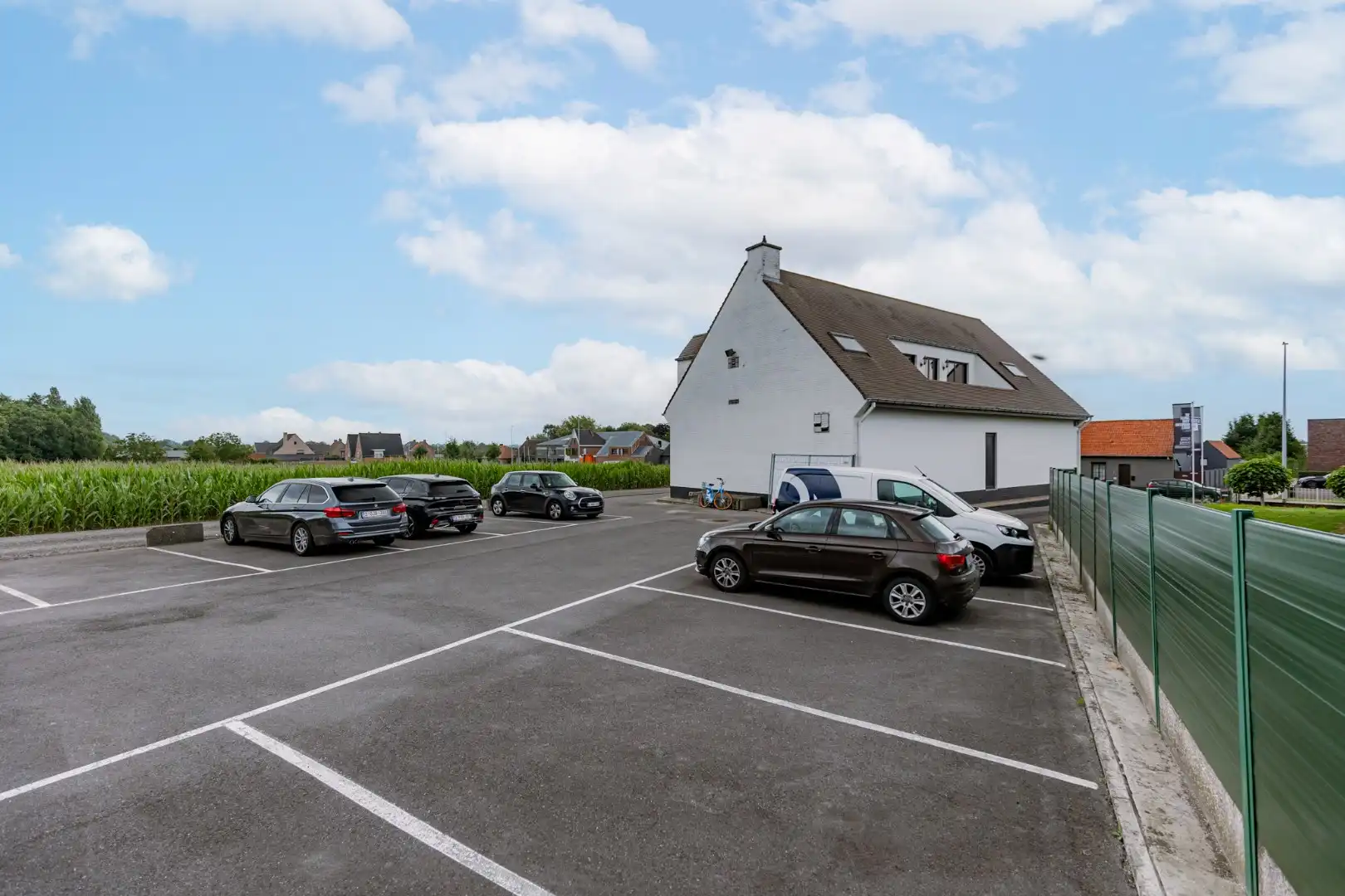 Commercieel gelegen kantoorgebouw  foto 28