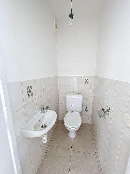 Dakappartement nabij station foto 6
