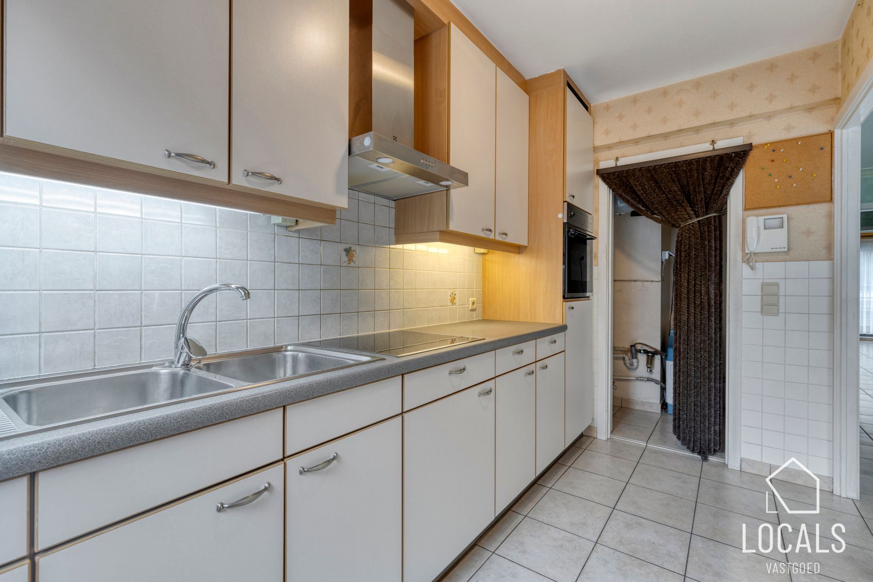Appartement met staanplaats en 2 slaapkamers in het centrum foto 6