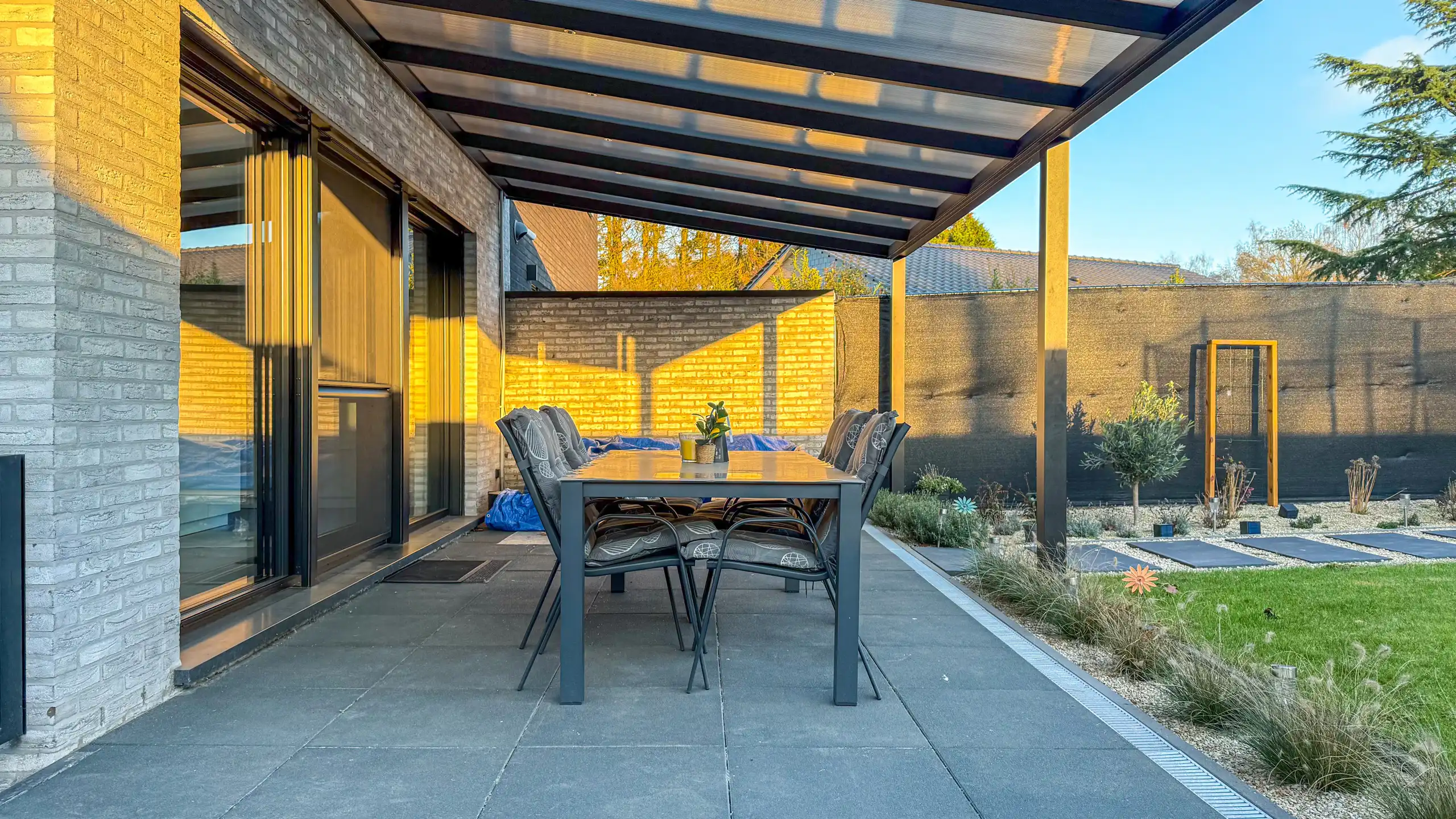 Moderne halfopen bebouwing (3 jaar oud) nabij E313 & E314! foto 45