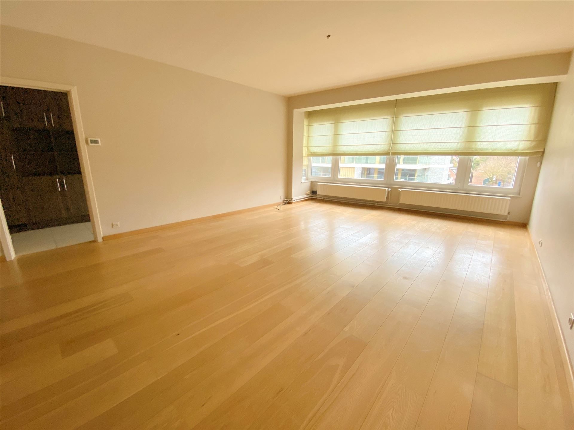 Prachtig appartement te koop aan de Achttiende Oogstwal te Tongeren foto 1