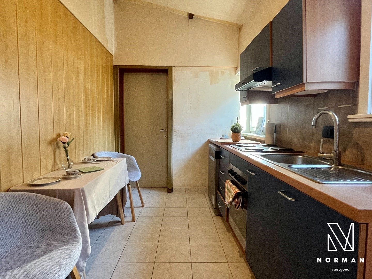 Deze charmante halfopen bebouwing is gelegen op een perceel van 232 m² foto 7
