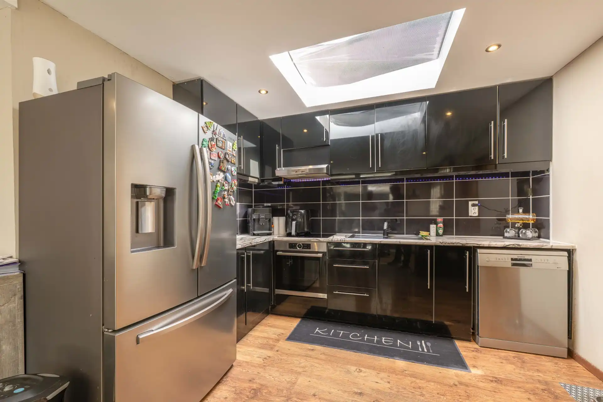 Charmante gezinswoning met 3 slaapkamers in het hart van Wielsbeke - TE KOOP! 🏡 foto 10