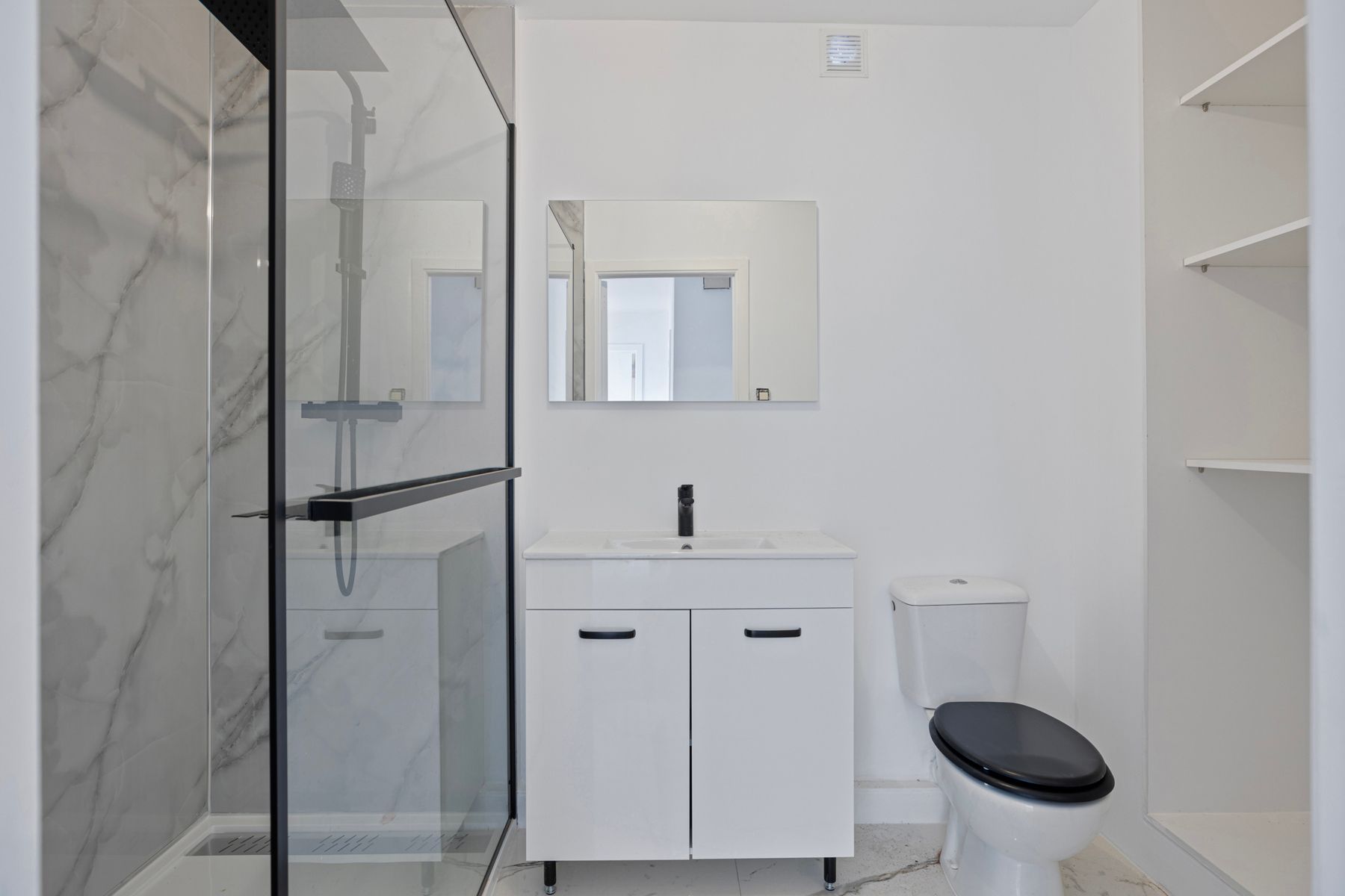 Gezellig gerenoveerd appartement te St. Kruis Brugge foto 17