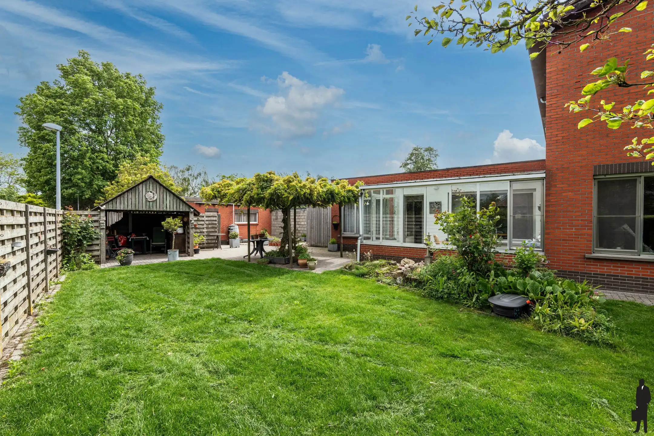 Charmante gezinswoning met tuin en garage op topligging in Hoogstraten foto 4