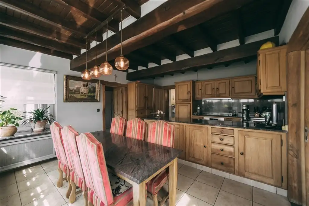 Magazijn met woning en uitbreidingsmogelijkheden foto 14