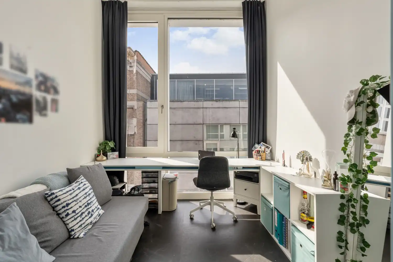 Centraal gelegen en moderne studentenkamer met eigen sanitair en een slaapverdiep! foto 4