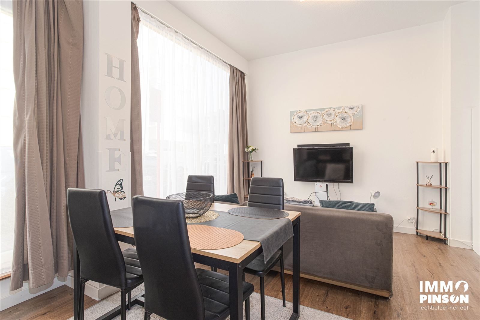 Knus appartement bij zeedijk foto {{pictureIndex}}