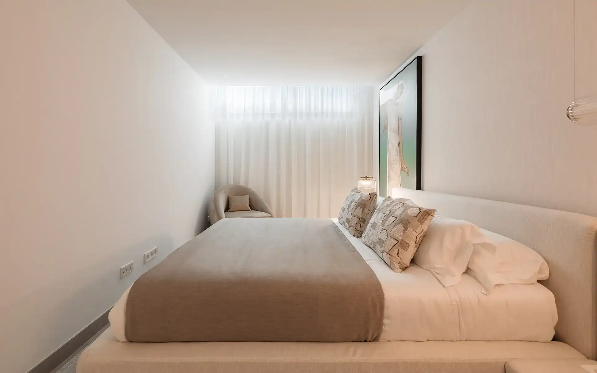 Moderne designvilla in El Paraíso op de New Golden Mile van Marbella foto 18