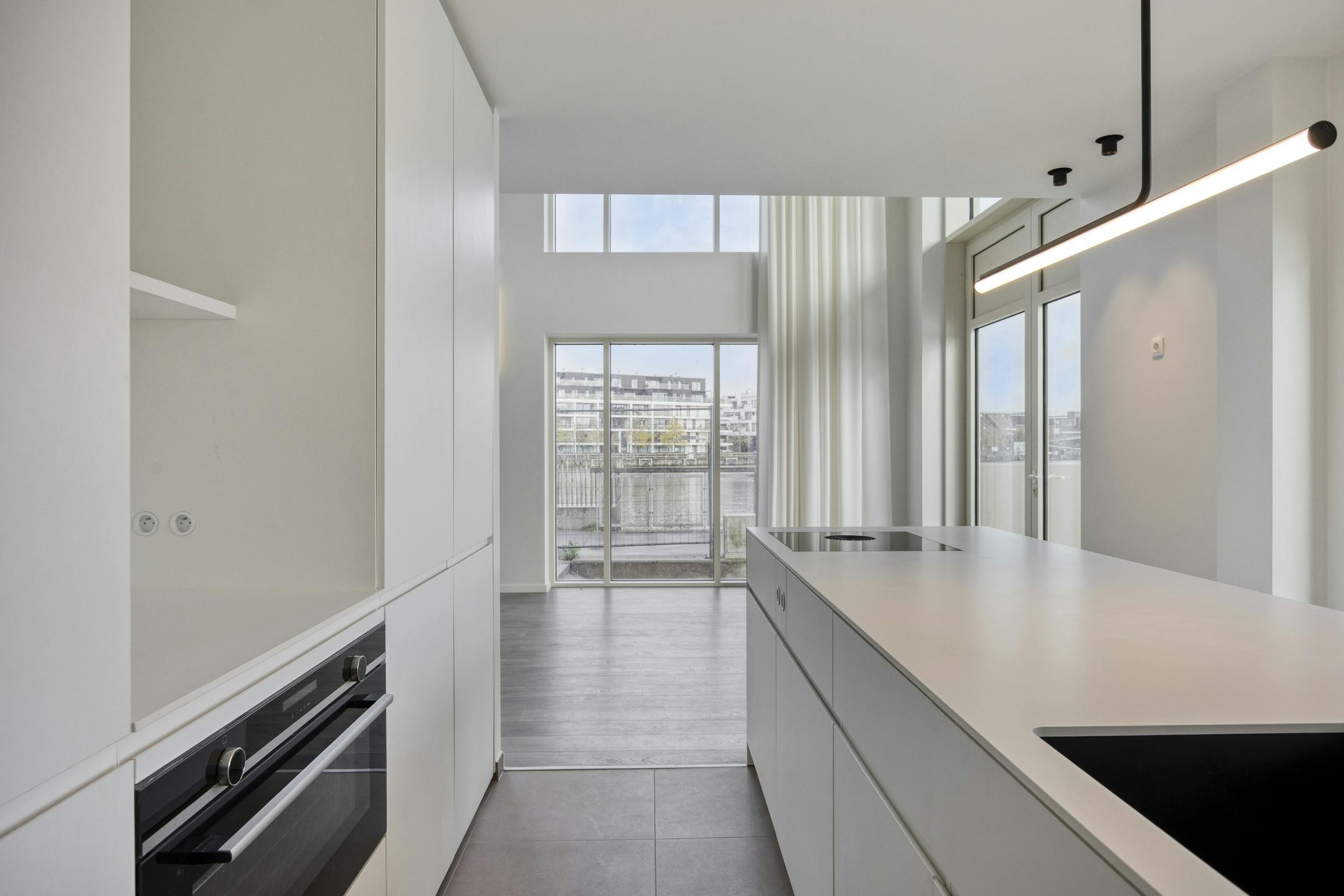 Duplex appartement met 3 slaapkamers aan het water te koop!  foto 3