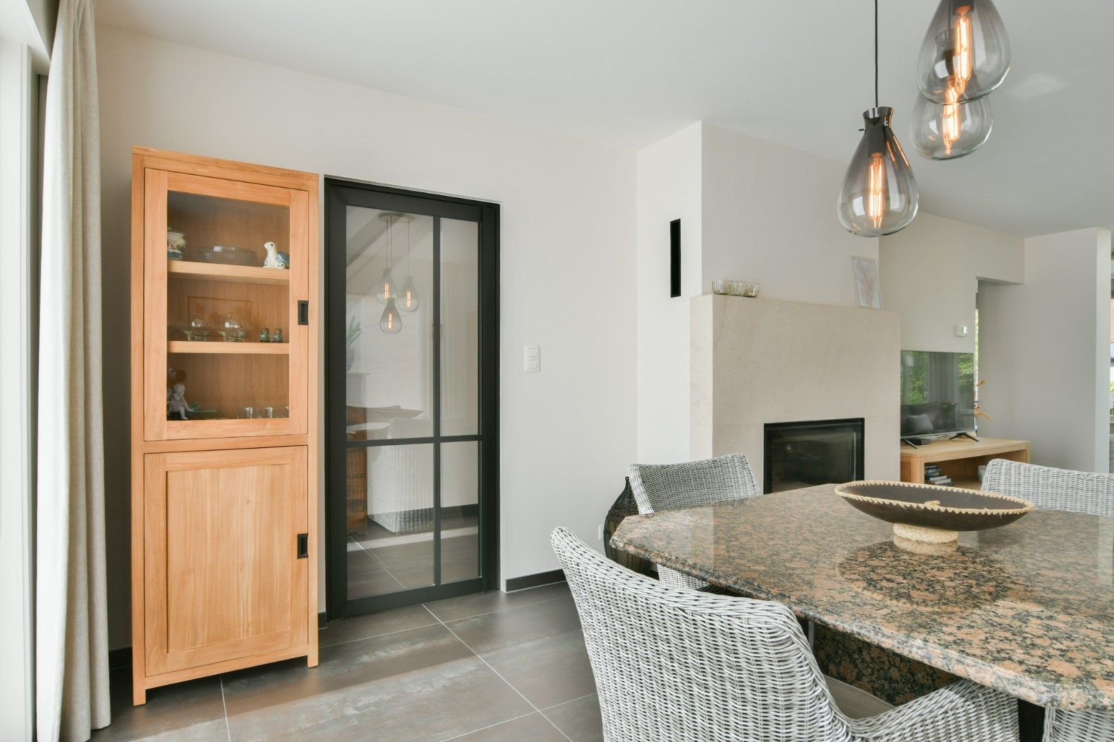 Prachtig onderhouden woning in een residentiële buurt foto 4