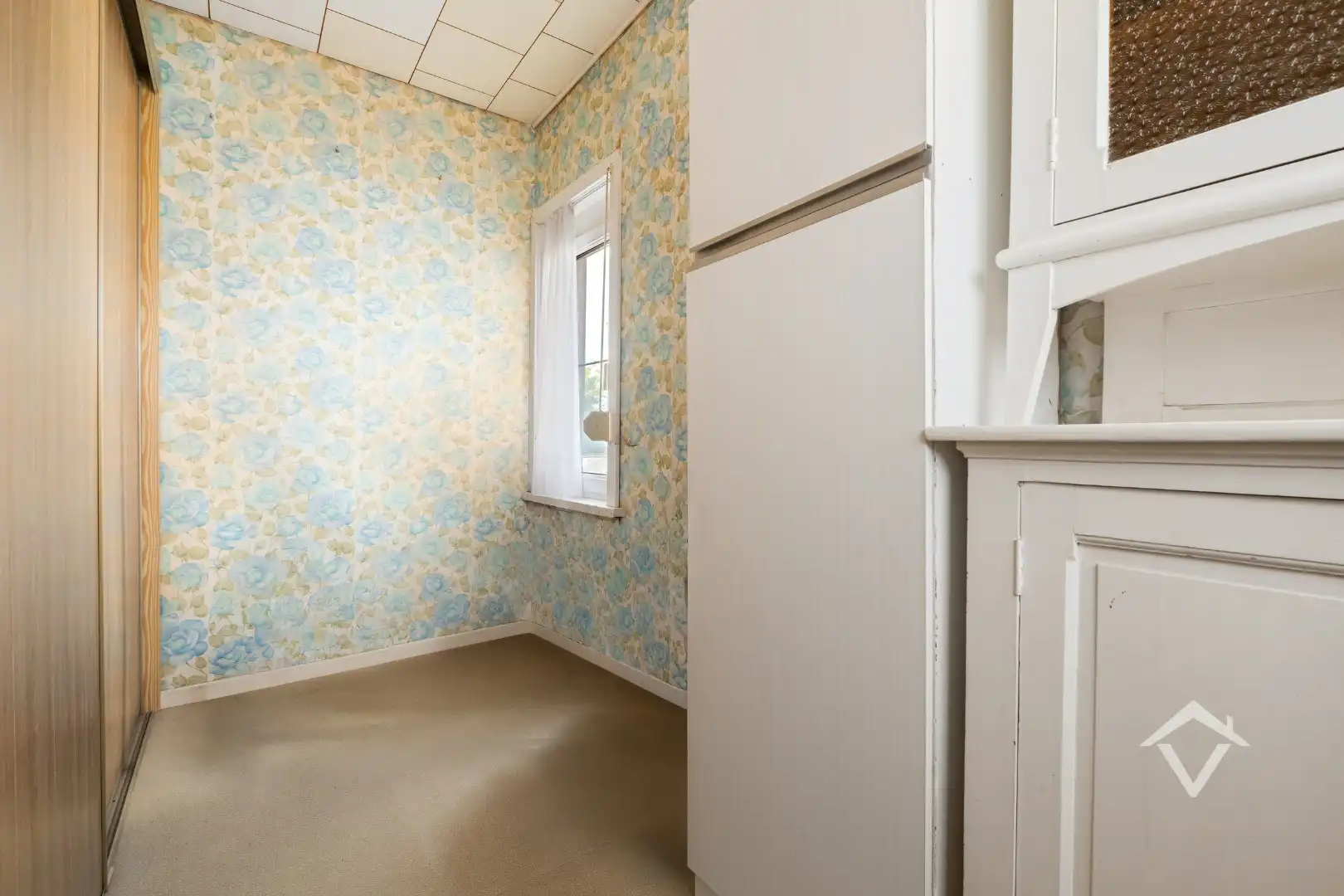 Alleenstaande woning met 4 slaapkamers en dubbele garage te Ichtegem foto 21