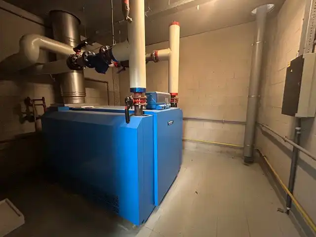 REPRESENTATIEF BEDRIJFSGEBOUW MET KANTOREN EN DUURZAME ENERGIE OP TOPLOCATIE TE HEUSEN - ZOLDER foto 27