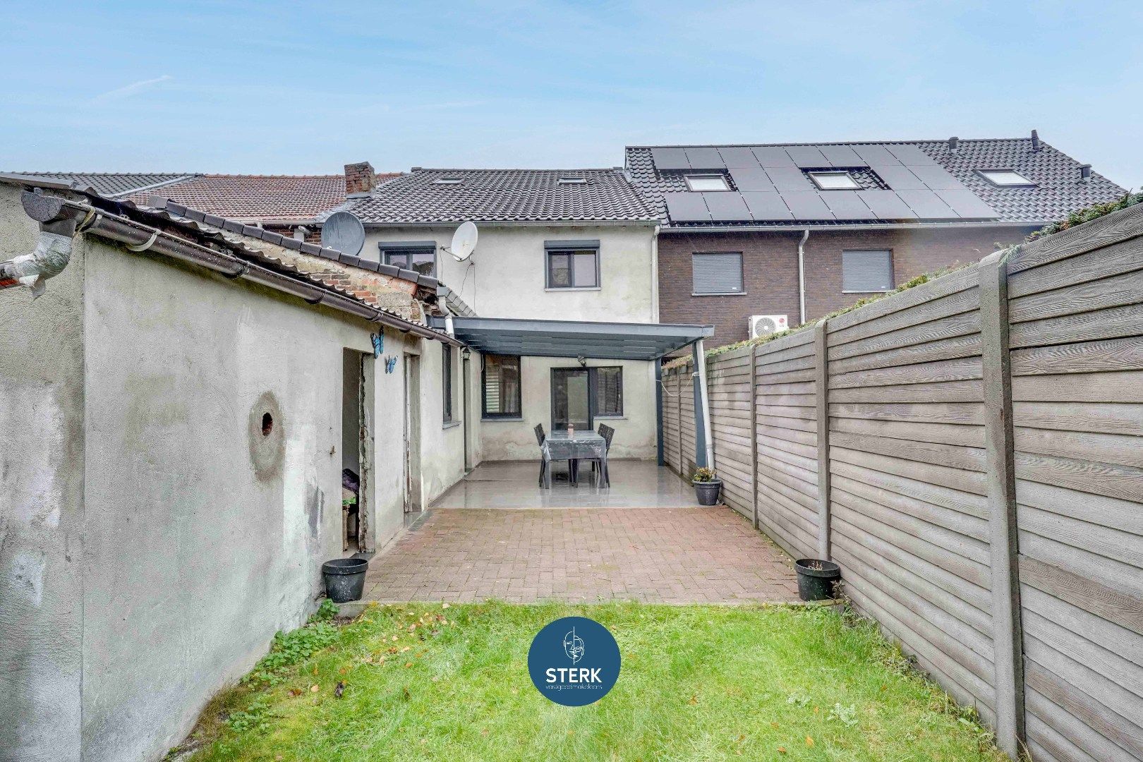 INSTAPKLARE GEZINSWONING MET 4 TOT 5 SLPKS NABIJ CENTRUM MAASMECHELEN !  foto 21