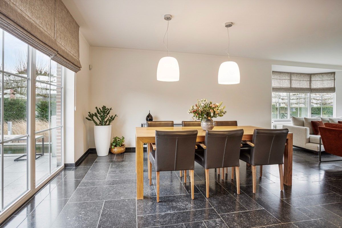 Villa met bedrijfsruimtes en magazijn – De perfecte combinatie foto 6