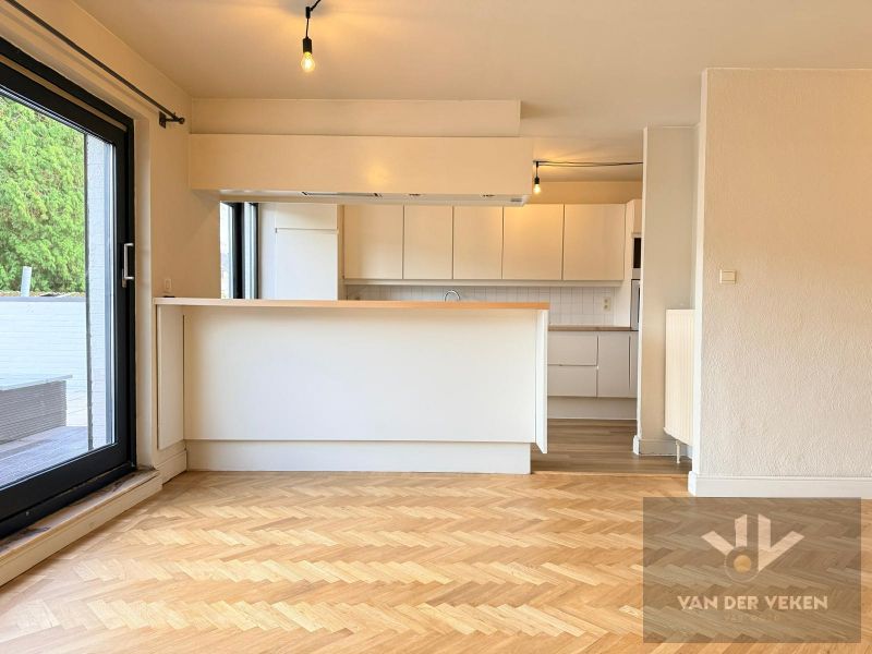 GERENOVEERD 1-SLPK APPARTEMENT foto 2