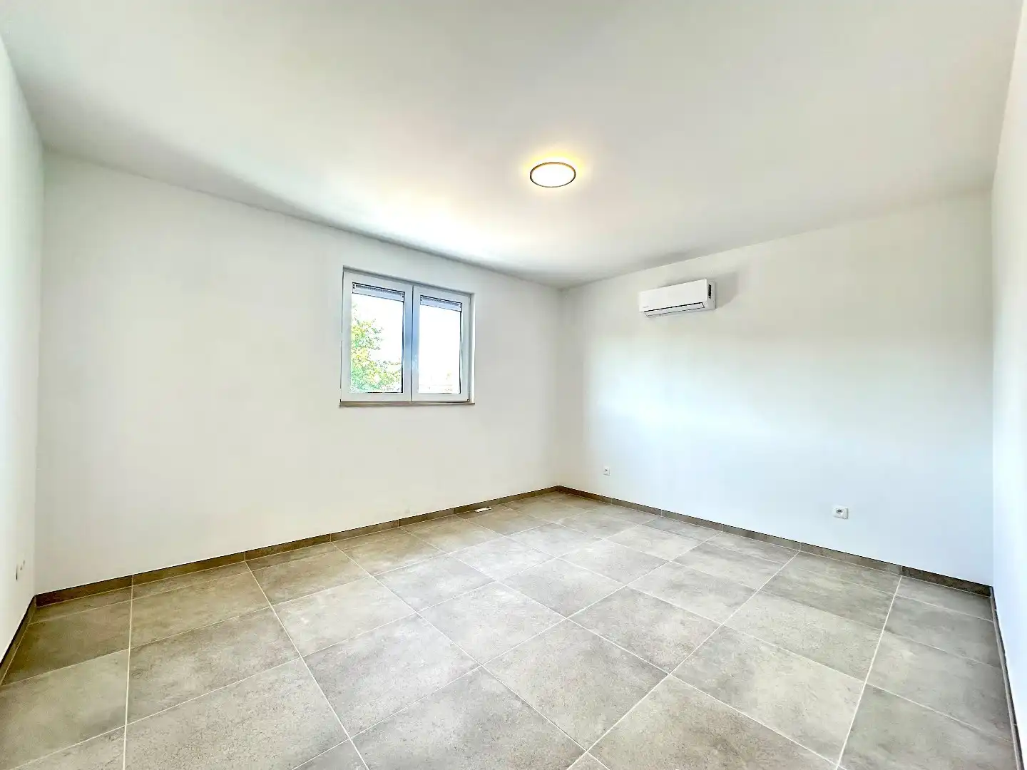Nieuwbouwwoning te huur in Heers met drie slaapkamers  foto 18