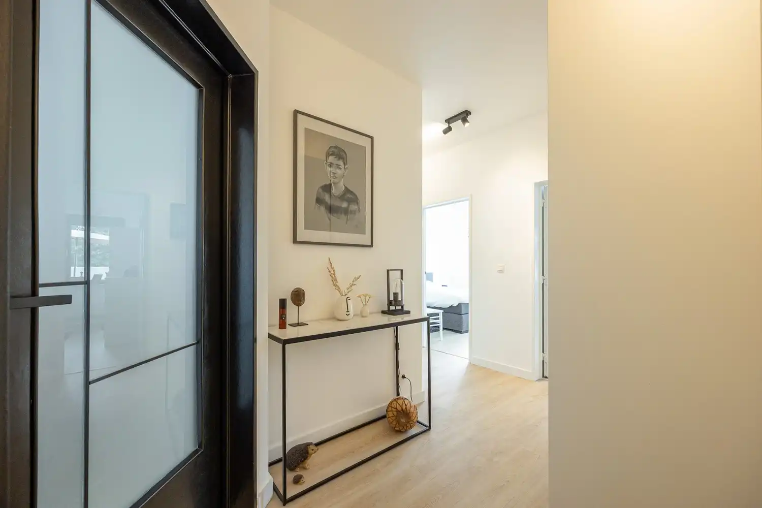 Recent gerenoveerd 2-slaapkamer appartement foto 7