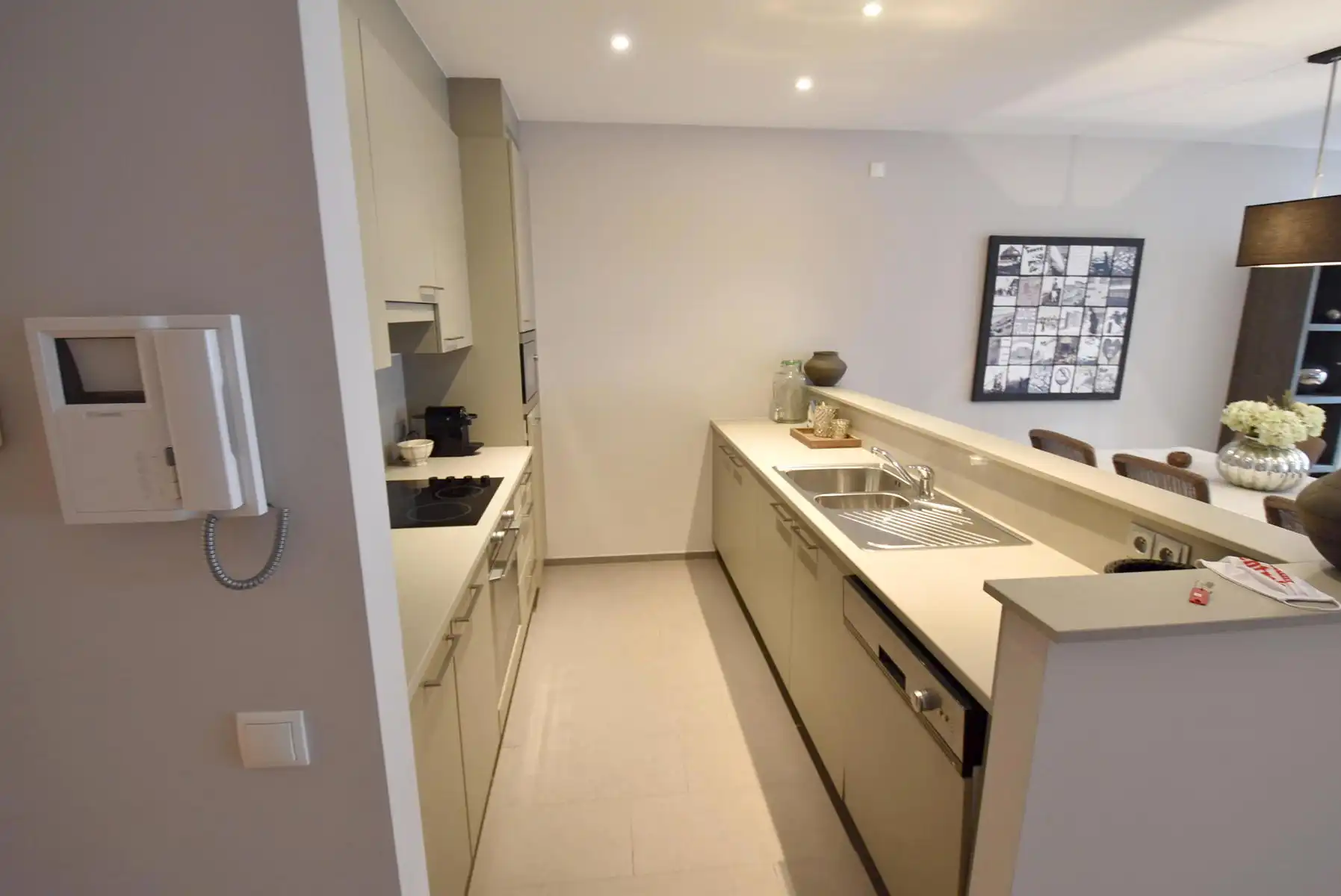 Appartement te huur foto 8
