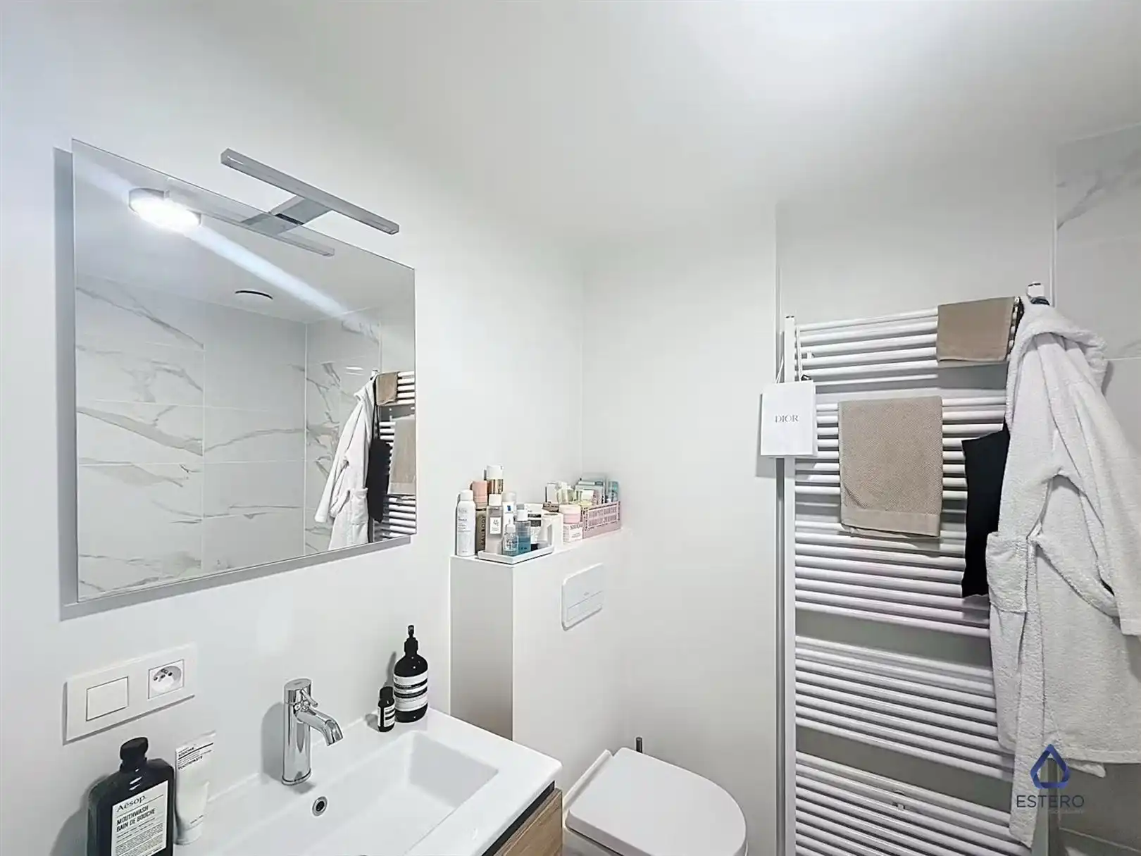 Modern 2-slaapkamerappartement te huur nabij Tour & Taxis foto 8