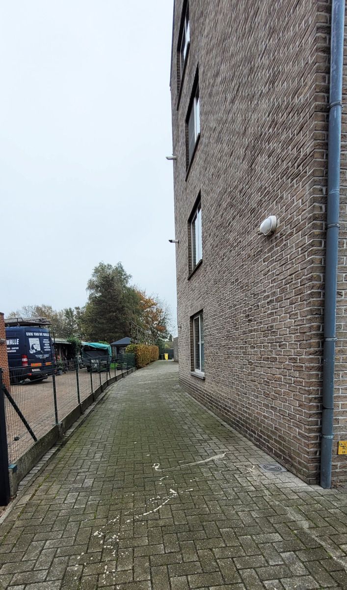 Ruim Appartement 81m² inclusief een garage en extra staanplaats dichtbij het centrum van Merksplas foto 31