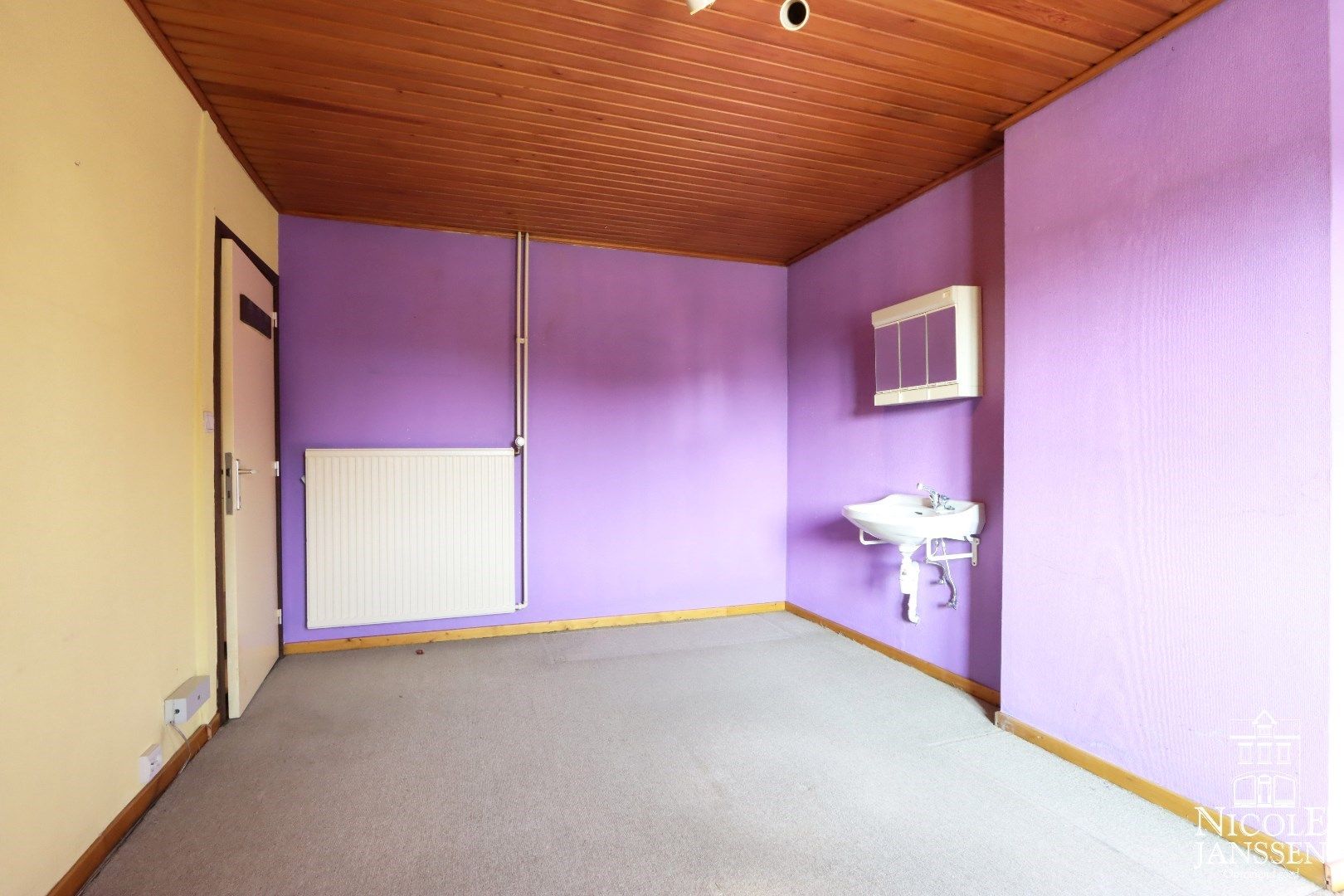 Gezinswoning met praktijkruimte  foto 14