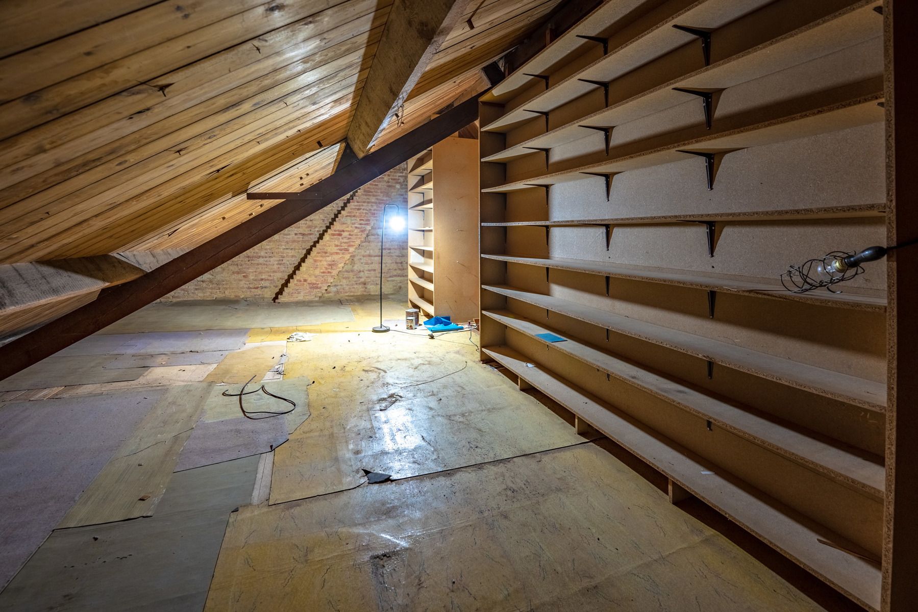 Te renoveren woning in een doodlopende straat! foto 17