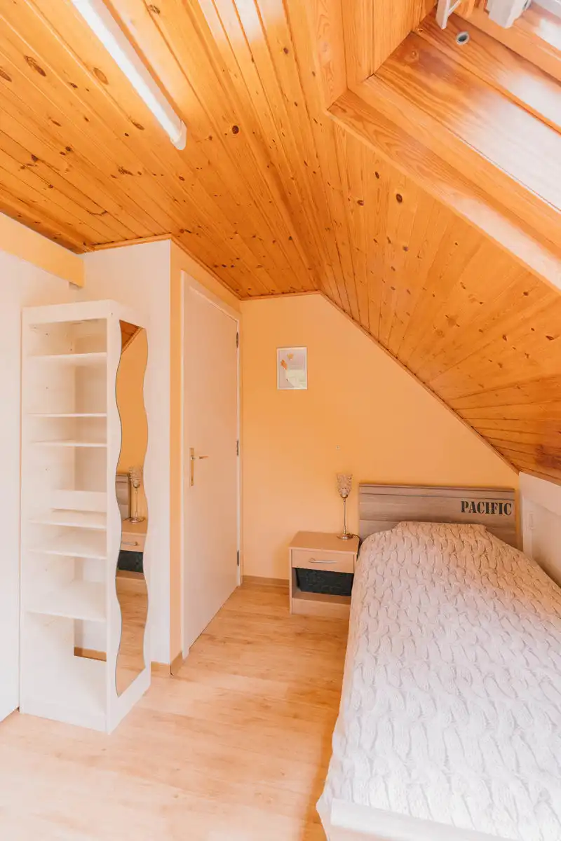 Karaktervolle woning op een uniek perceel in het groen foto 12