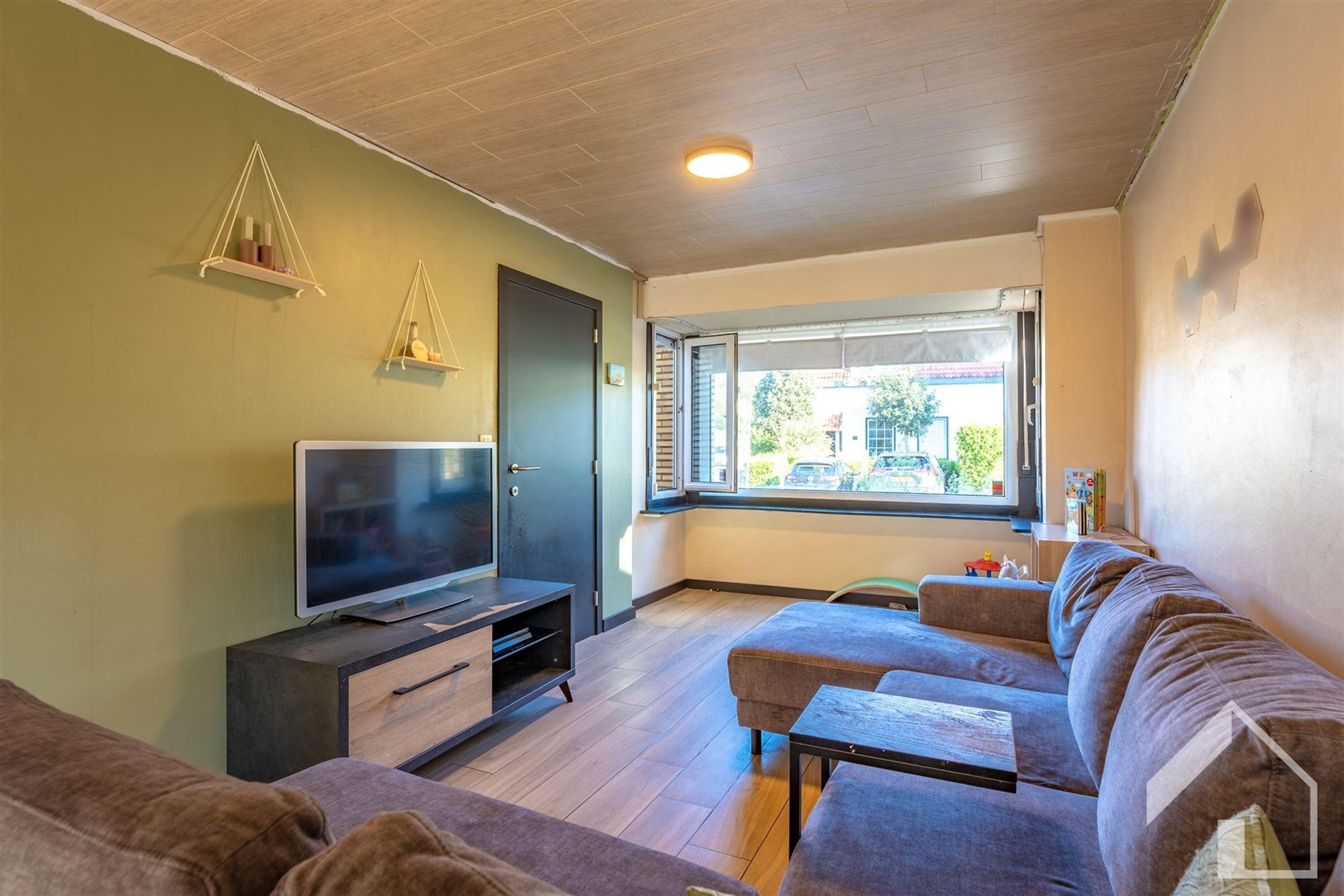 Instapklare gezinswoning met 3 à 4 slaapkamers en een ruime tuin  foto 4
